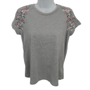 Suzy Shier T-shirt, Gray,  Embroidery